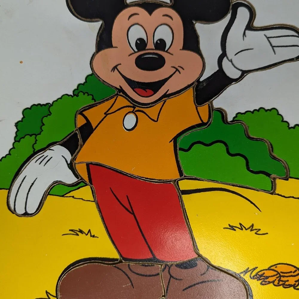 Vintage Playskool Disney Mickey Mouse 8 Piece Puzzle